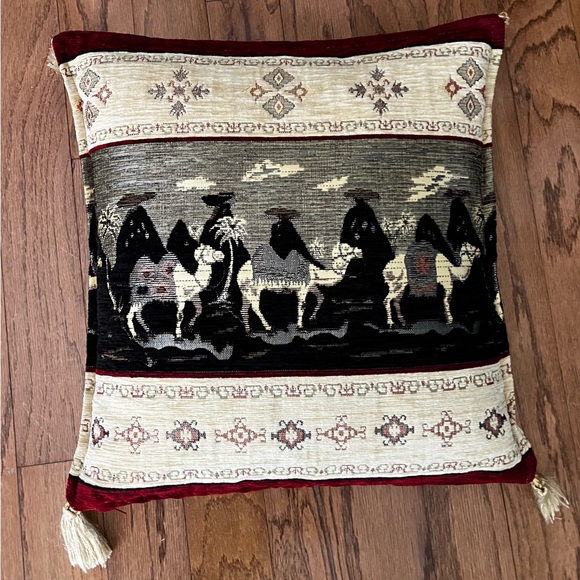 Decorative pillow with the velvet pillow cover on zipper. Print on both sides - Picture 6 of 6